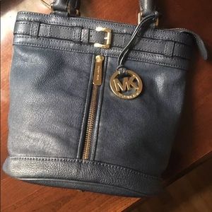 Michael Kors Navy Leather Bucket bag